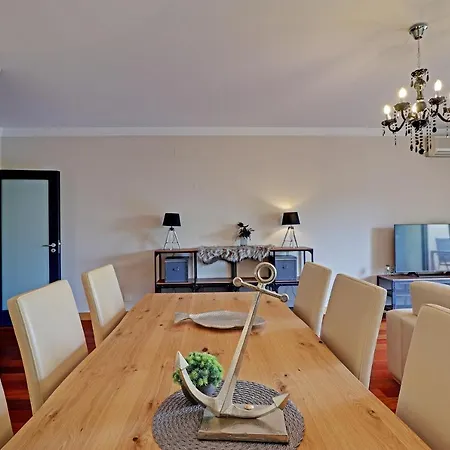Luxurious Corcovada Apartment, *