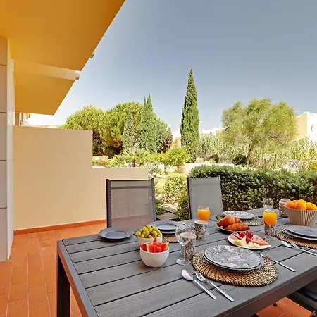 Luxurious Corcovada Apartment, Apartment Albufeira